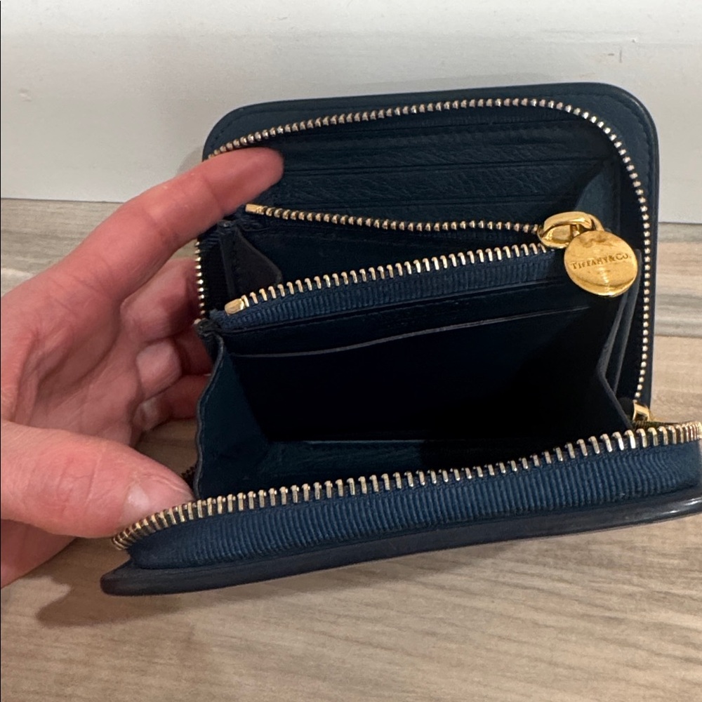 Authentic Tiffany & Co. Navy Leather Zipper Wallet with Gold Accents - Picture 8 of 9